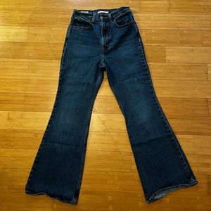 Levi’s 70s High Rise Flare Jeans Medium Wash
